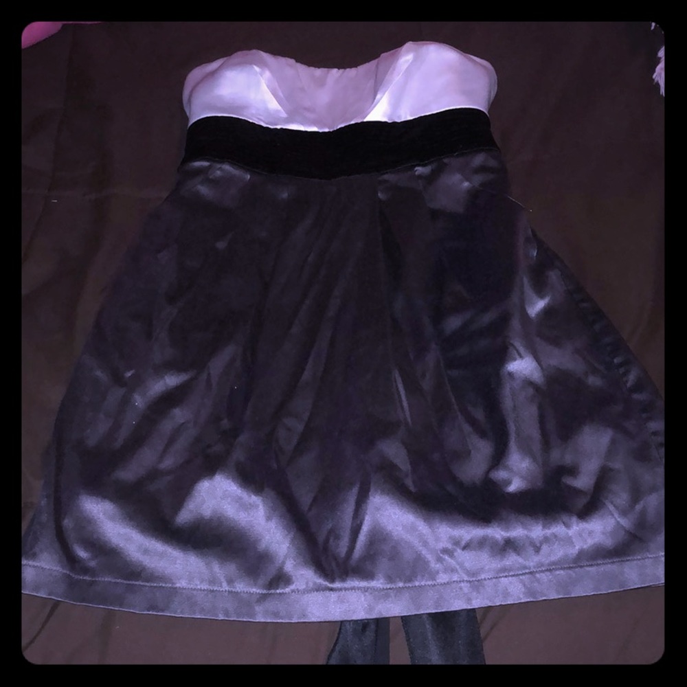 dress.